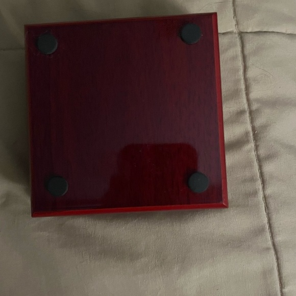 NEW! Elegant Silver Double Circle “Daughter” Necklace Gift from Dad. 💕 - Picture 3 of 6